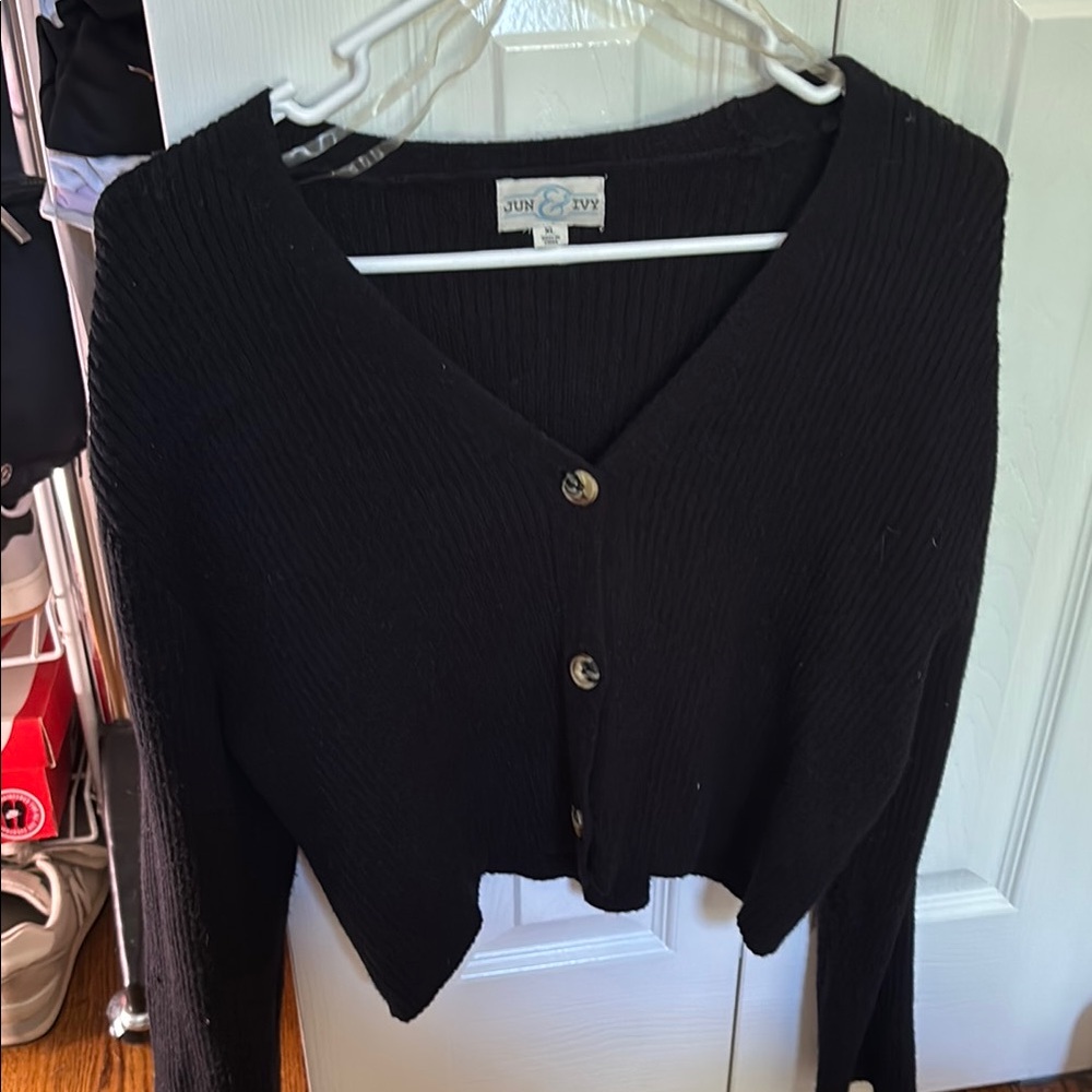 Black Women's Sweater jun and ivy